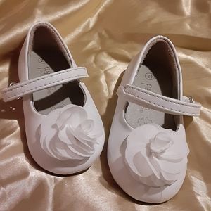 Pazitos silk rose Mary janes